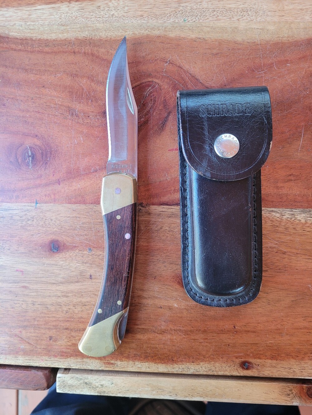 Shrade Uncle Henry Bear Paw LB 7 Rare 4 Pin Knife With Original Case USA.
